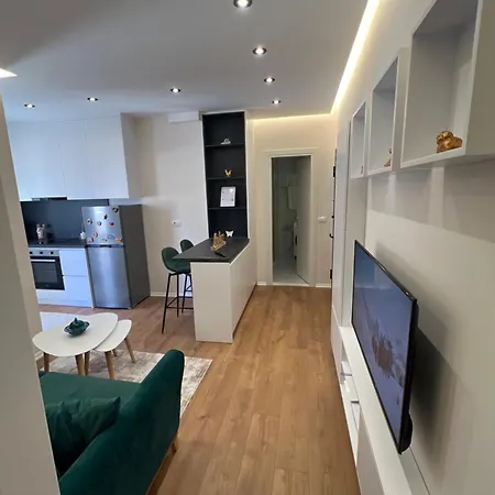 Apartment L@l Tirana